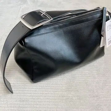 [ 미사용 ] UNITED ARROWS 스퀘어 빅 버클 숄더백