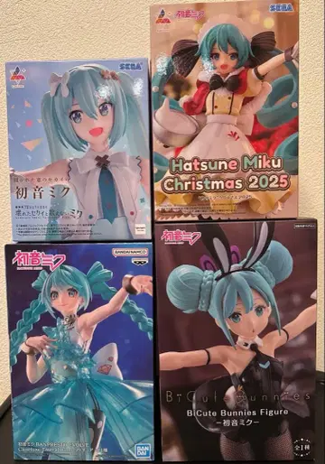 하츠네 미쿠 피규어 4개