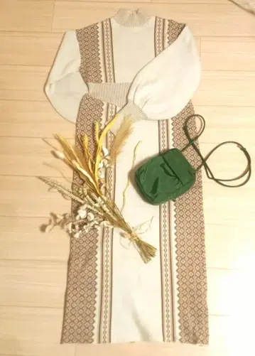 Eaphi 자카드 원피스 아이보리