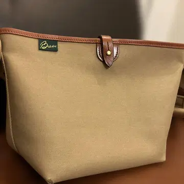 Brady KINROSS MEDIUM 베이지