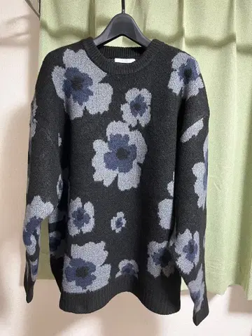 Firsthand 올 패턴 더블 자카드 니트 크루넥 풀오버