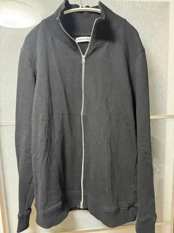 TAKAHIRO ISHIKAWA 블랙 집업 맨투맨