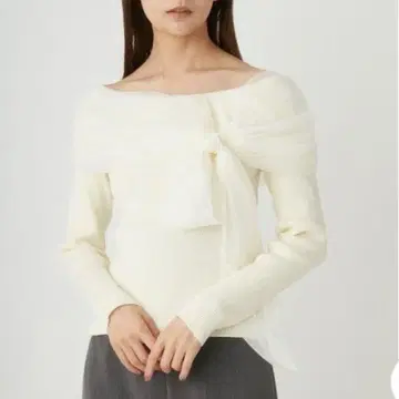 튤 콤비 오프숄더 니트