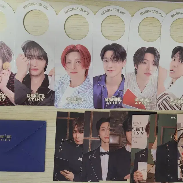 에이티즈 에이티니 6기 멤버쉽 키트 개봉 앨범 판매합니다 !