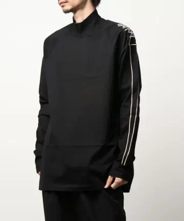 julius 롱 슬리브 티셔츠 아카이브