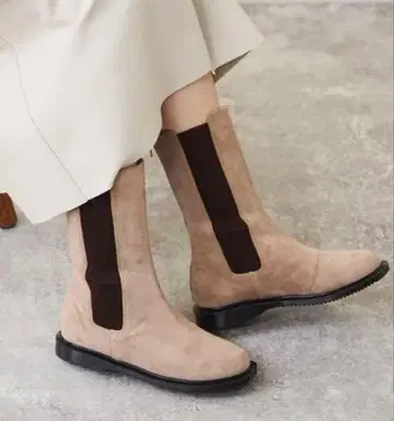 새상품 menue 베이지 스웨이드 사이드 고어 부츠 L (24~24.5)