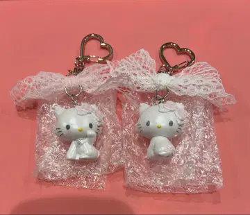 챠미키티 시크릿 키링