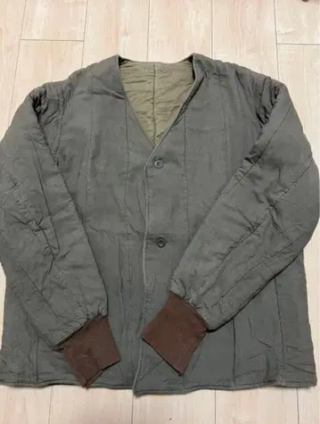 실물 USED 체코군 M-60 V넥 라이너 자켓