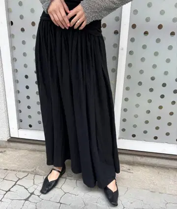 [ FUULLY STUDIO ] 볼륨 개더 스커트