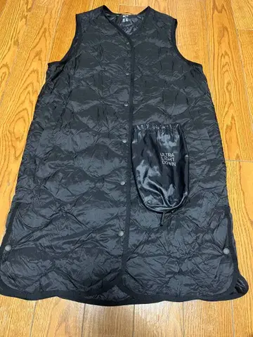 [ 새상품급 ] 블랙 퀼팅 다운 베스트 M 유니클로