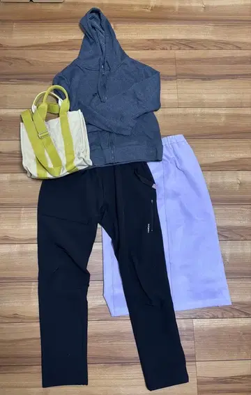 여성용 의류 백 4종 세트 스커트 후드티