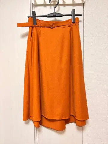 오렌지 플레어 스커트 사이즈 38