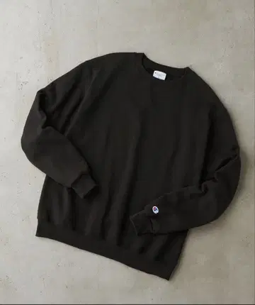 Champion 블랙 맨투맨