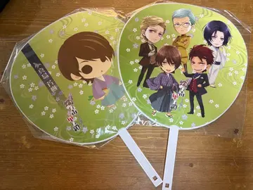 나비의 독 꽃의 체인 부채 부채