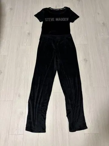 STEVE MADDEN 블랙 셋업 S