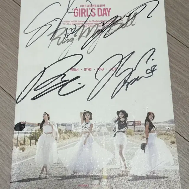 걸스데이 싸인앨범 판매합니다