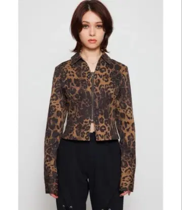 Laguagem 레오파드 무늬 크롭 자켓