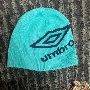 umbro 아쿠아 블루 니트 모자