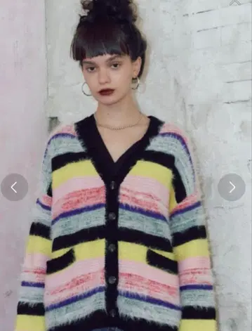 [마냐나스 엘 테레사] 컬러풀 보더 니트 가디건 // 프리 사이즈