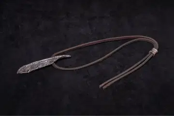 새상품 BACKLASH x JUNUEZONO 실버 페더 넥 백라쉬