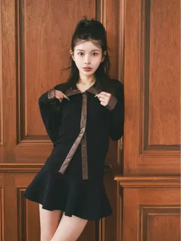 로고 가죽 니트탑