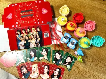 TWICE 크리스마스 한정판 가랜드 케이크 상자 가챠가챠 묶음 판매