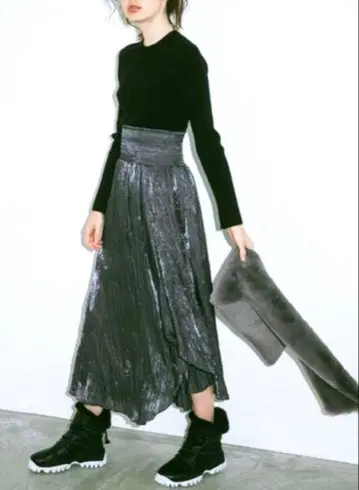 [ emmi atelier ] 도킹 원피스 플레어 스커트 에미 아틀리에