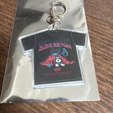 유리 아시아 투어 2025 랜덤 복권 아카이브 T셔츠 키링