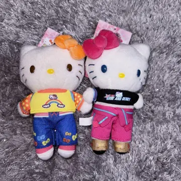 새상품 산리오 오샤레마녀 라브베리 헬로키티 마스코트 낱개 판매 가능