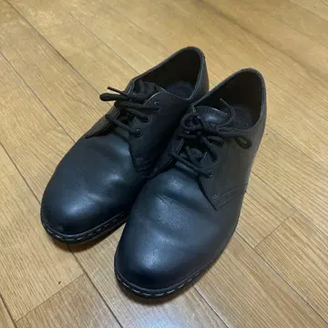닥터마틴 lite 3홀 26cm uk7
