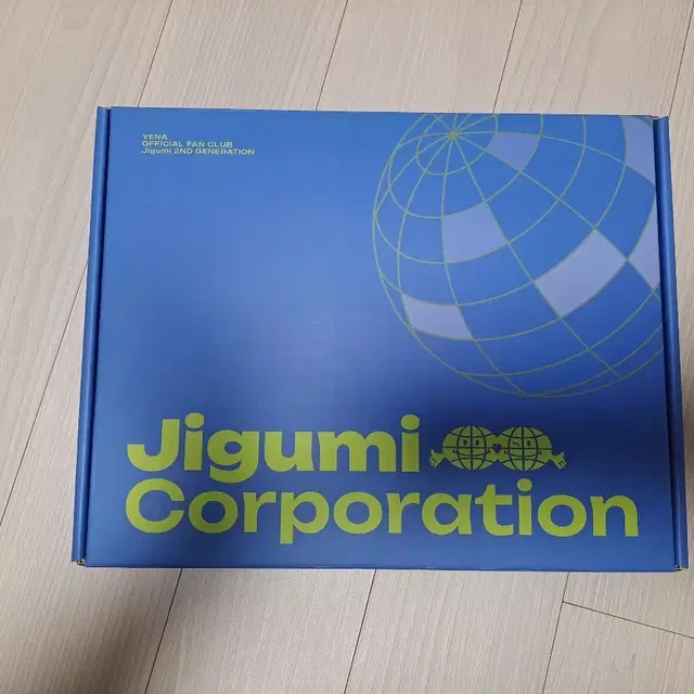 최예나 엠디 및 앨범 및 시즌그리팅