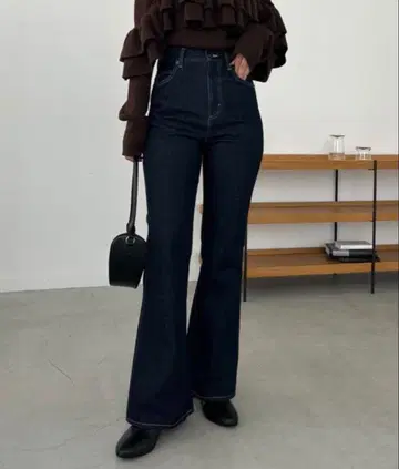 CAPRICIEUX LE'MAGE 플레어 데님