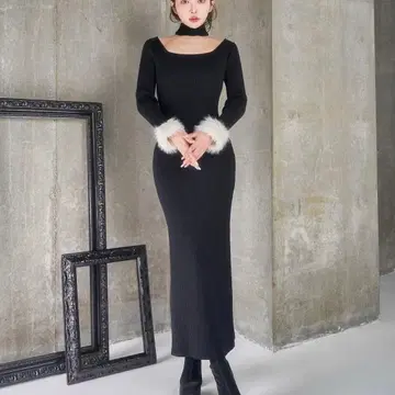 darich 초커 퍼 리브 롱 원피스 BLK
