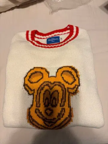 Disney 미키마우스 긴팔 스웨터