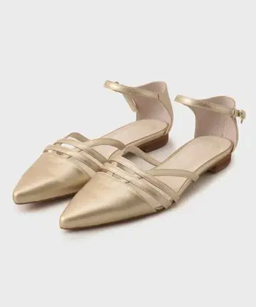 INDIVI (인디비) 크로스 스트랩 플랫 샌들