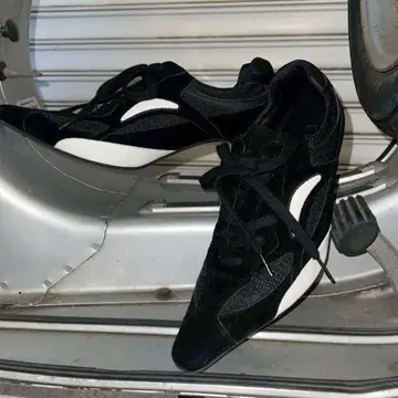 EVRIS 스웨이드 포인트 스니커즈 힐 박스 있음