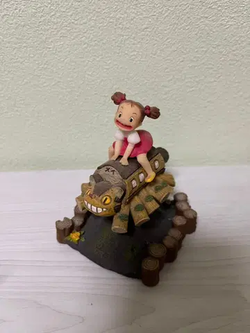 이웃집 토토로 지브리 메이 고양이 버스 피규어