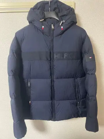 TOMMY HILFIGER 네이비 다운 자켓