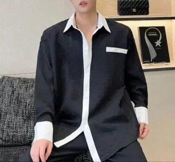 스트라이프 무늬 긴팔 셔츠 블랙과 화이트