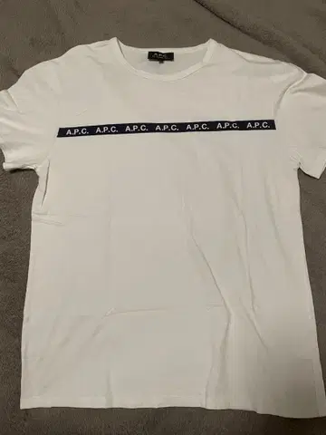 A.P.C. 화이트 셔츠 로고