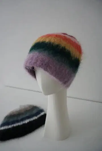 HELK 구매 모헤어 니트 비니 니트 모자 레인보우 컬러풀