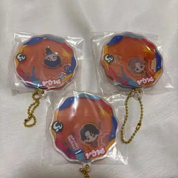 제일복권 미세스 바스락 아크릴 키링 오오모리 와카이 후지사와 3개 세트