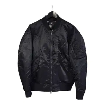 유니클로 UNIQLO +J 하이브리드 다운 오버사이즈 MA-1