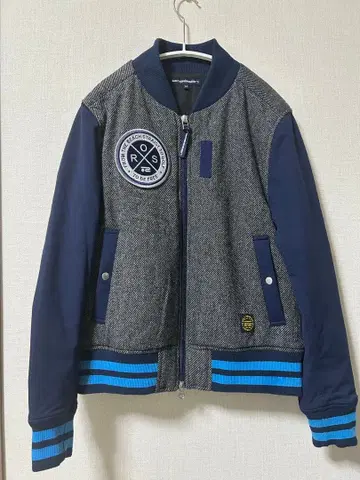 로사센 여성용 자켓 M 사이즈 충전솜 네이비 계열