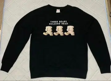 세 마리 곰이 머리를 가지고 있는 맨투맨