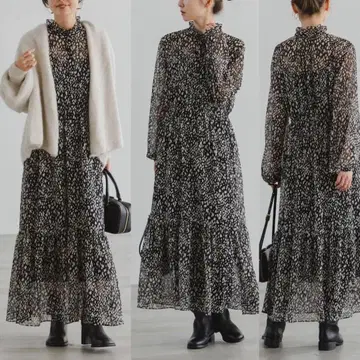 NOBLE / 랜덤 도트 개더 원피스