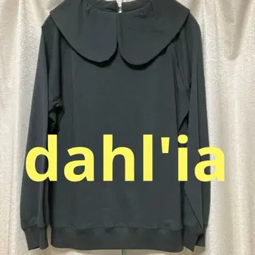 dahl'ia 큰 카라 부착 블랙 긴팔 상의