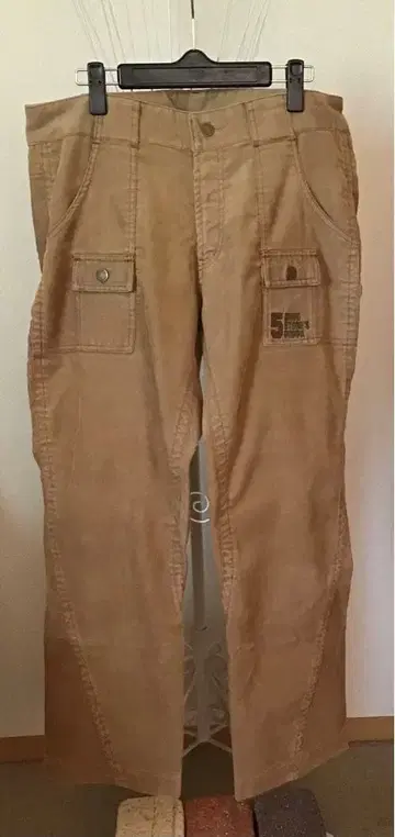 DRUG STORE'S POPPA 베이지 팬츠