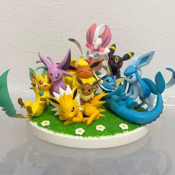 메가하우스 G.E.M.E.X 이브이 프렌즈