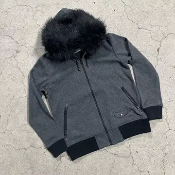 짧은 기장 퍼 더블 지퍼 후드티